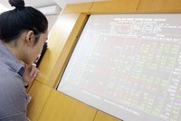 TTCK năm 2013: Cần nhất là lấy lại niềm tin
